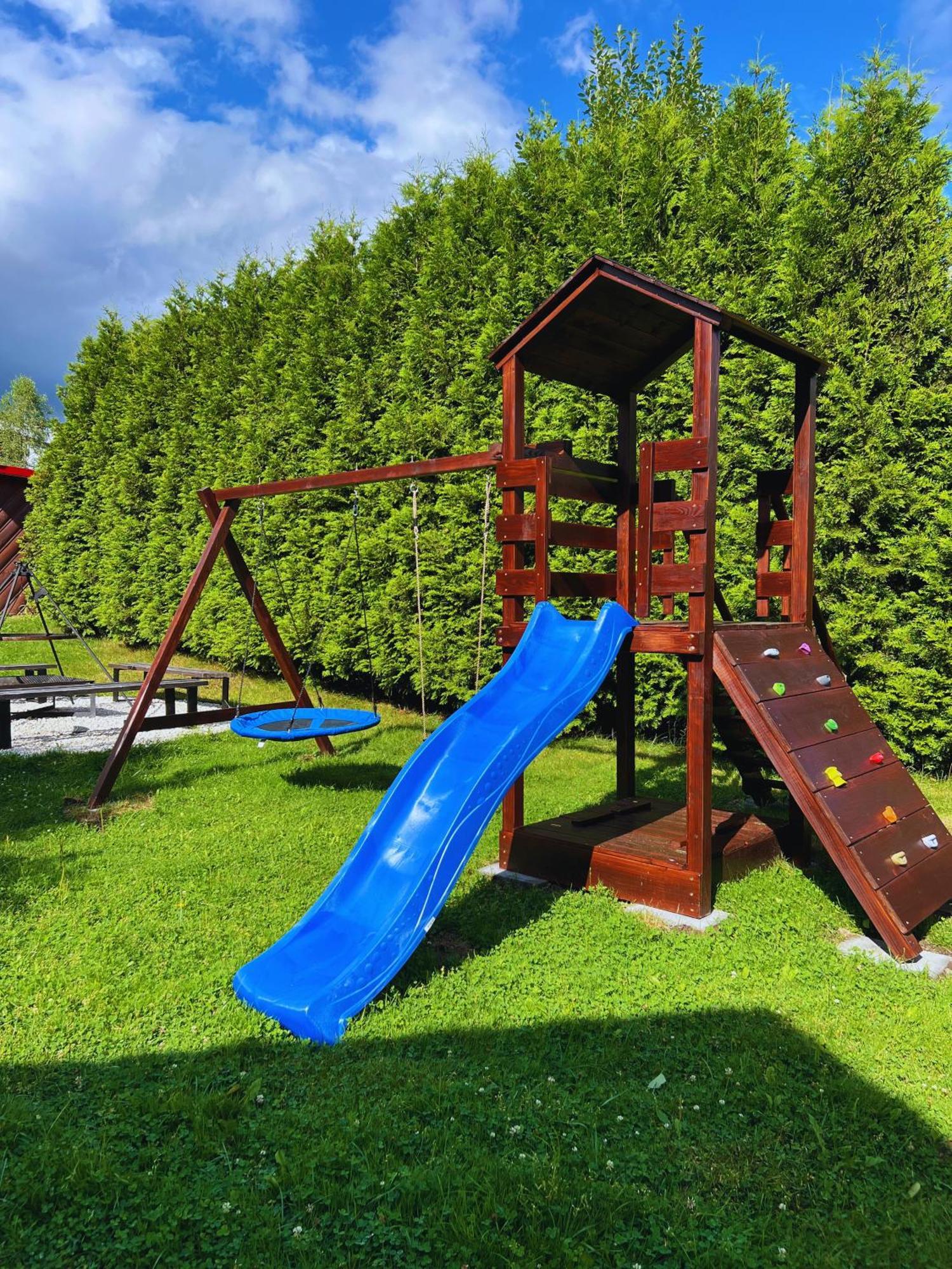 Dom Pod Swierkami Istebna Exterior foto